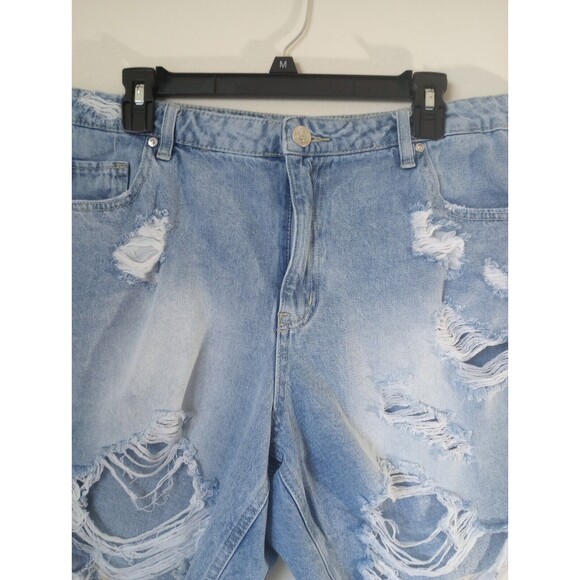 Madden NYC Jean Shorts Women's XL15 Blue Distressed Cut-Off Y2K Denim 36"Wx6" - Picture 2 of 14